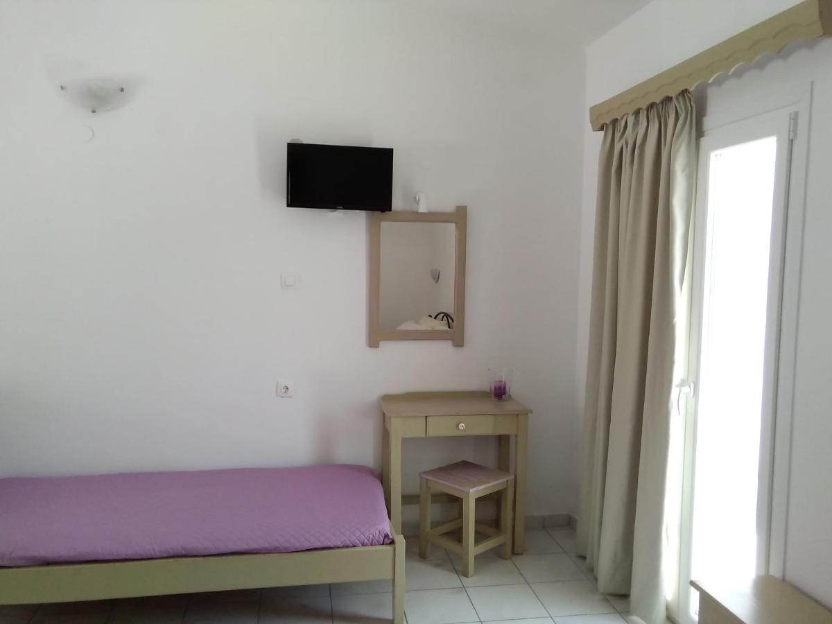 Gorgona Apartments & Studios Ipsos Bagian luar foto