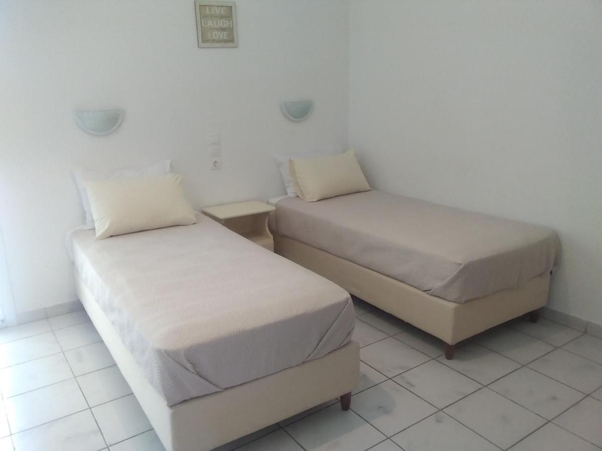 Gorgona Apartments & Studios Ipsos Bagian luar foto