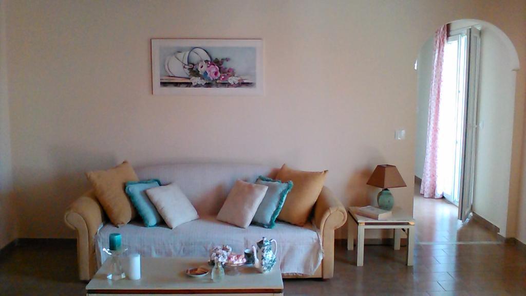 Gorgona Apartments & Studios Ipsos Bagian luar foto