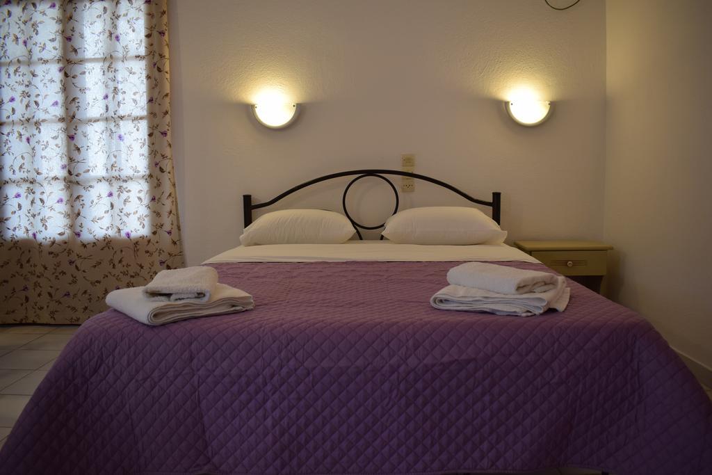 Gorgona Apartments & Studios Ipsos Bagian luar foto