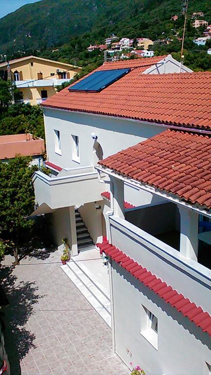 Gorgona Apartments & Studios Ipsos Bagian luar foto